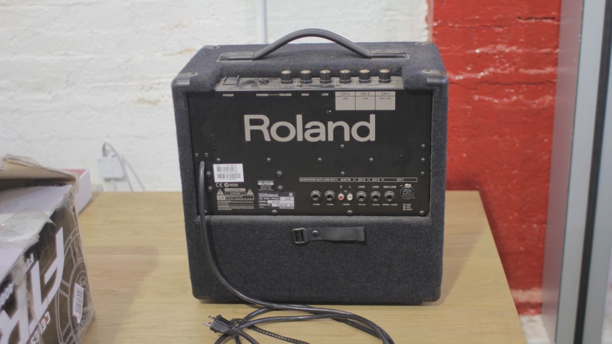 Roland KC 60 Keyboard Amp Used PROAUDIOSTAR