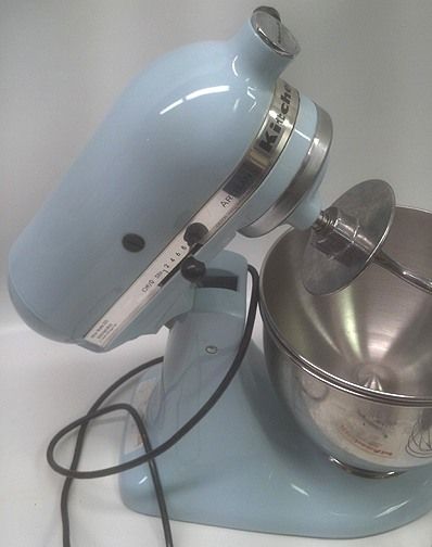 KitchenAid 325 Watt Artisan Baby Blue Stand Mixer