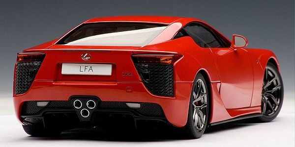 Lexus LFA 1 18 Scale Diecast Car by Autoart in Red