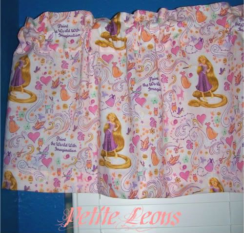 New Disney Princess Tangled Rapunzel Curtain Valance