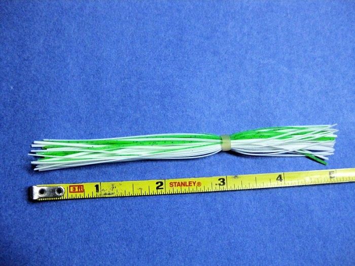 25 Silicone Skirt Whi Lime Spinner Bait Bass Lure Musky