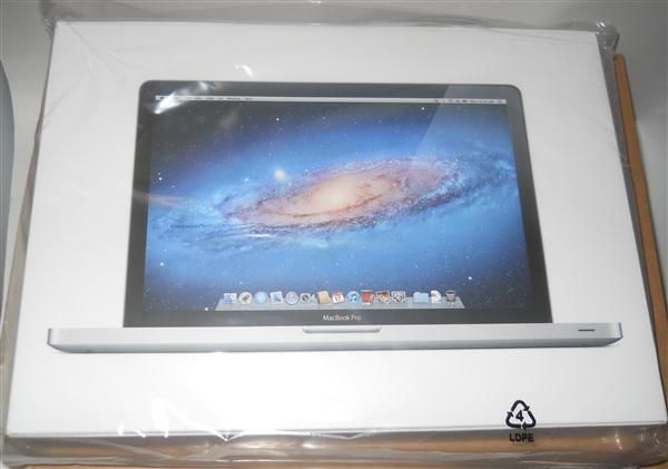 Apple MacBook Pro MD318LL A 15 4 inch Laptop Old Version