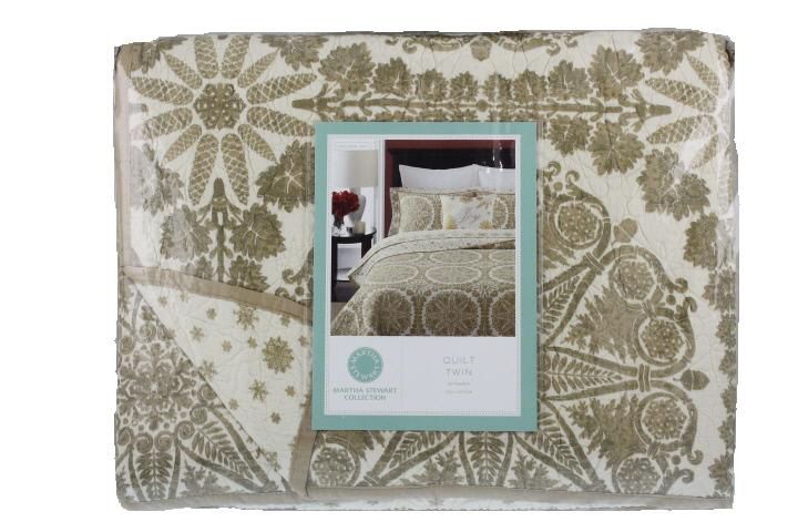 Martha Stewart New Golden Joy Beige Cotton Reversible 68x86 Quilt Twin