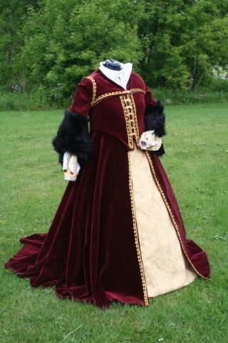 Tudor Gown