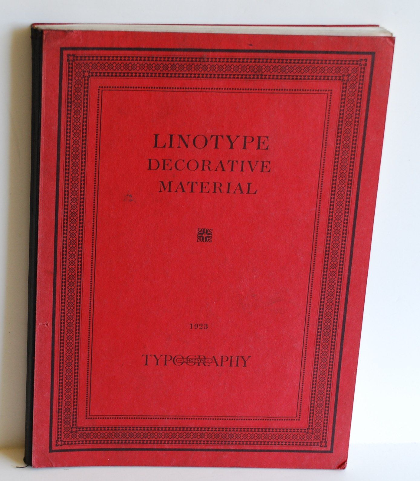 This should be a very useful book for anyone who collects typographia