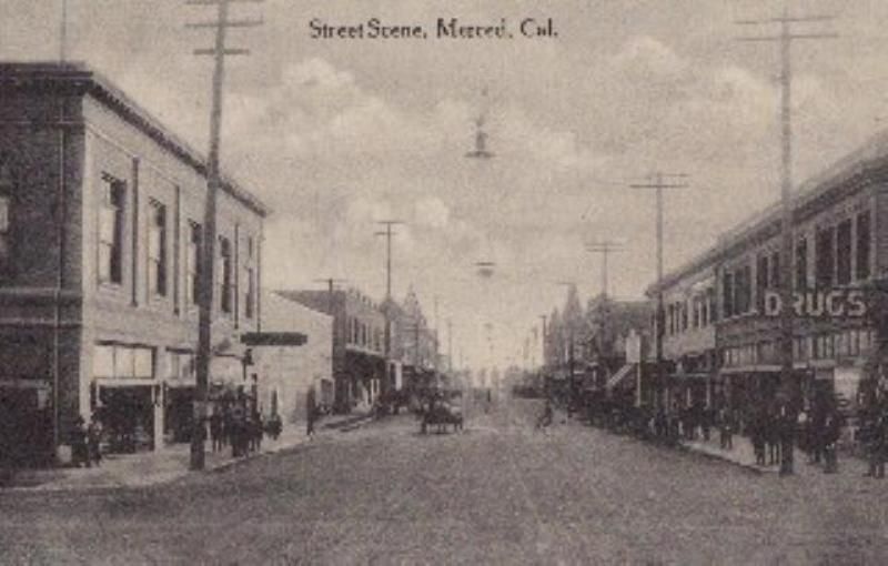Merced California Street Scene Postcard