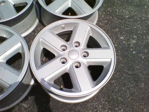 Four 2005 2007 Jeep Wrangler 16 Wheels Rims