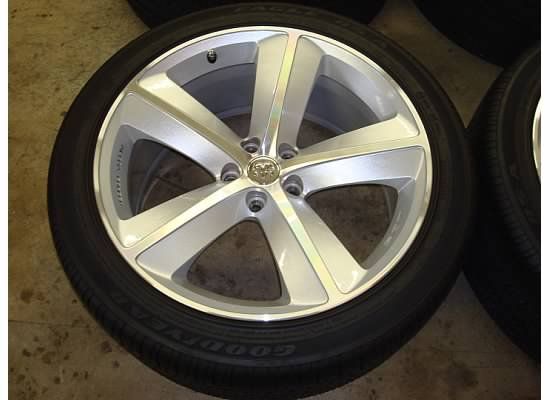 20 Dodge Charger Challenger SRT Wheel Rim Tire