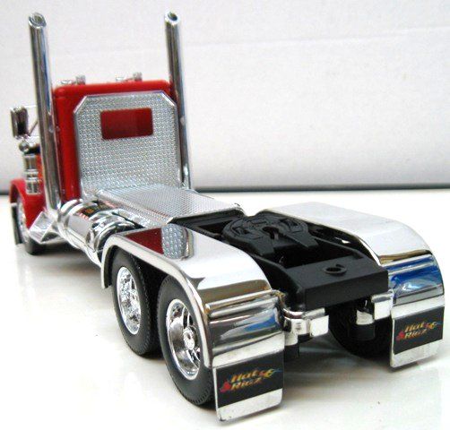 Jada Hot Rigz Peterbilt 379 Hot Rod Semi Red 1 32