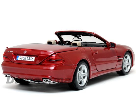 MAISTO 118 2011 MERCEDES BENZ SL550 CONVERTIBLE RED