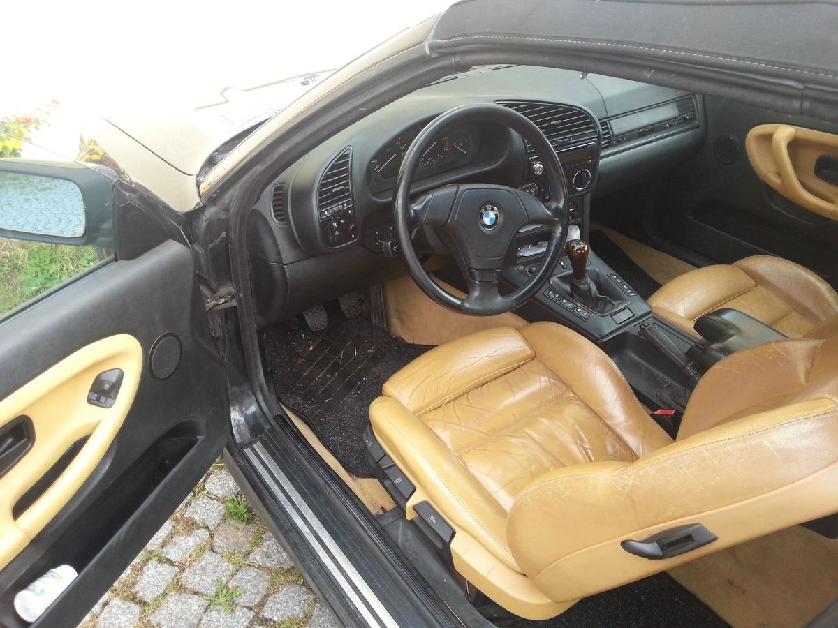 BMW 318i Cabrio 188000 km Tüv 05/2014 Schwarz gepflegt elek. Verdeck