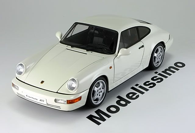 18 Auto Art Porsche 911 (964) Carrera RS 1992 white