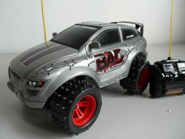 RC Auto  Bad Street  1/16 40Mhz  New Bright  1625