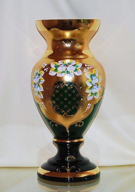 VASE BOHEMIA FARBIGES GLAS HANDBEMALT IN GOLD NEU GRÜN