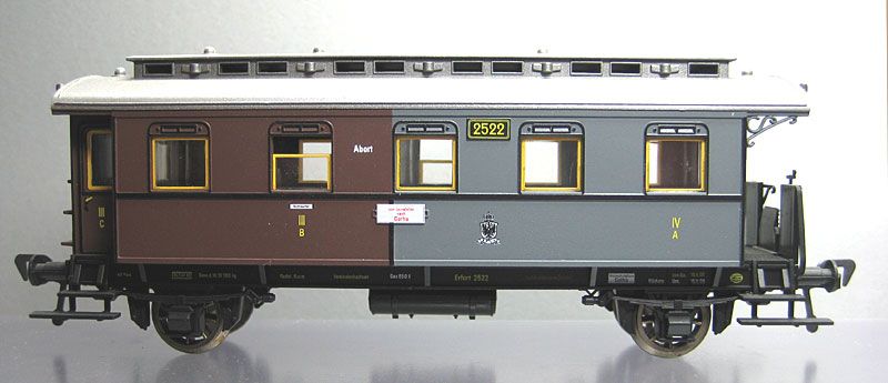 Fleischmann 5813; Personenwagen 3./4. Kl. KPEV