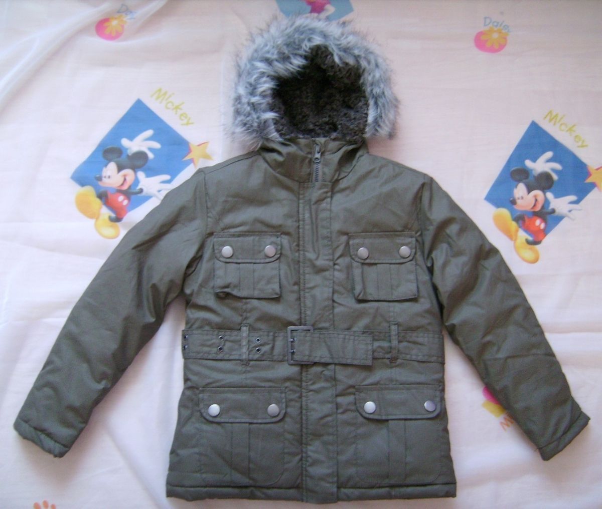 Jacke Winterjacke Gr. 128 134 Yigga