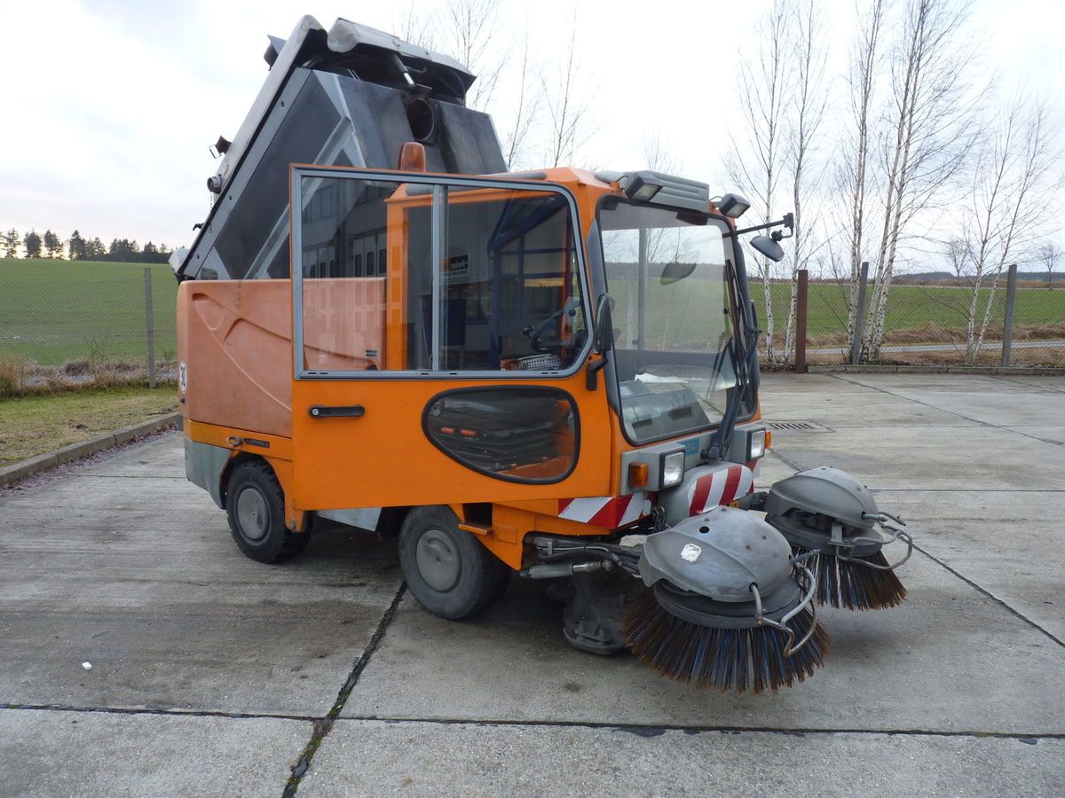 Straßenreiniger, Kehrmaschine Schmidt SK 151 S, sofort einsatzbereit