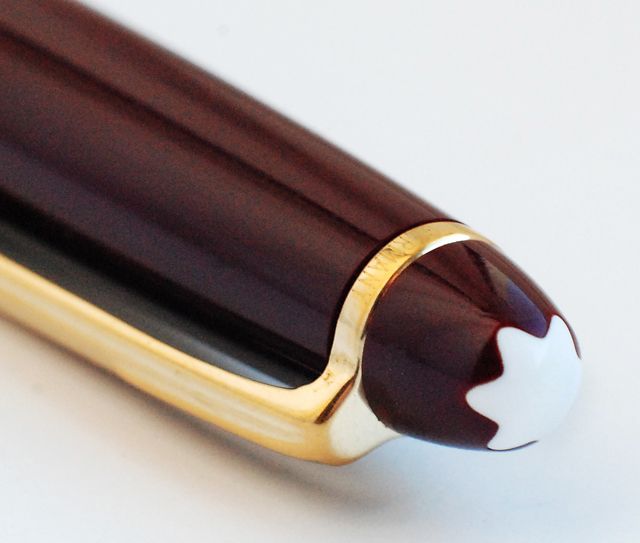 MONTBLANC Meisterstück classique 164 Kugelschreiber Bordeaux