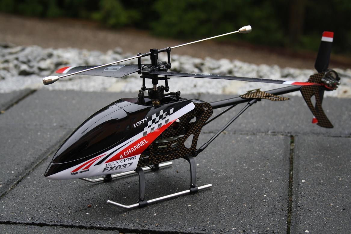 RC Helikopter Speedstar FX037 ferngesteuerter Hubschrauber 4 , 5 Kanal