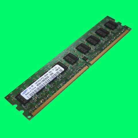 Samsung M391T2953EZ3   CE6 1GB DDR2 PC5300E Speicher