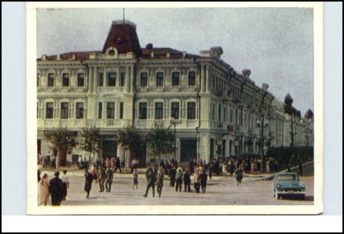 Russland Russia Sibirien Omsk Омск Leute Autos AK 1961