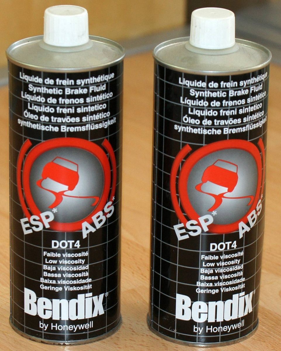 Bendix dot4 2 Flaschen je 485 ml original verschlossen