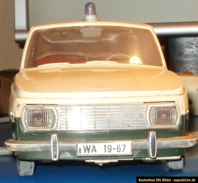 DDR Polizeiauto Fernlenkauto Wartburg 353 Polizei Ostalgie Rarität