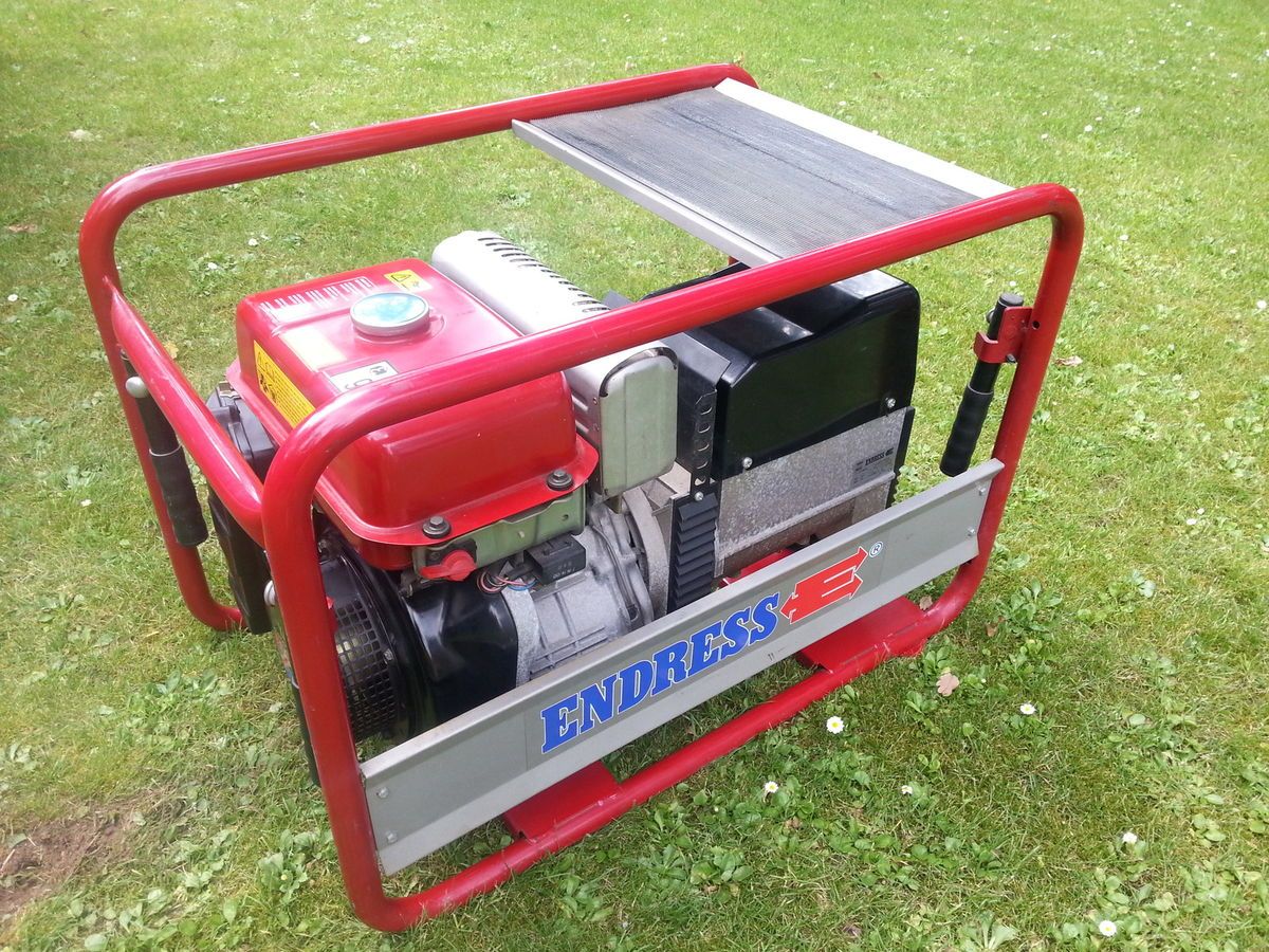 Stromerzeuger Generator Endress 504 DYS/S Stromaggregat 220 V / 400 V