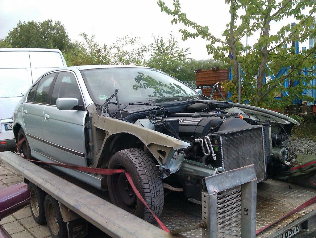 BMW 5er E39 523i Radschraube Schlachtfest