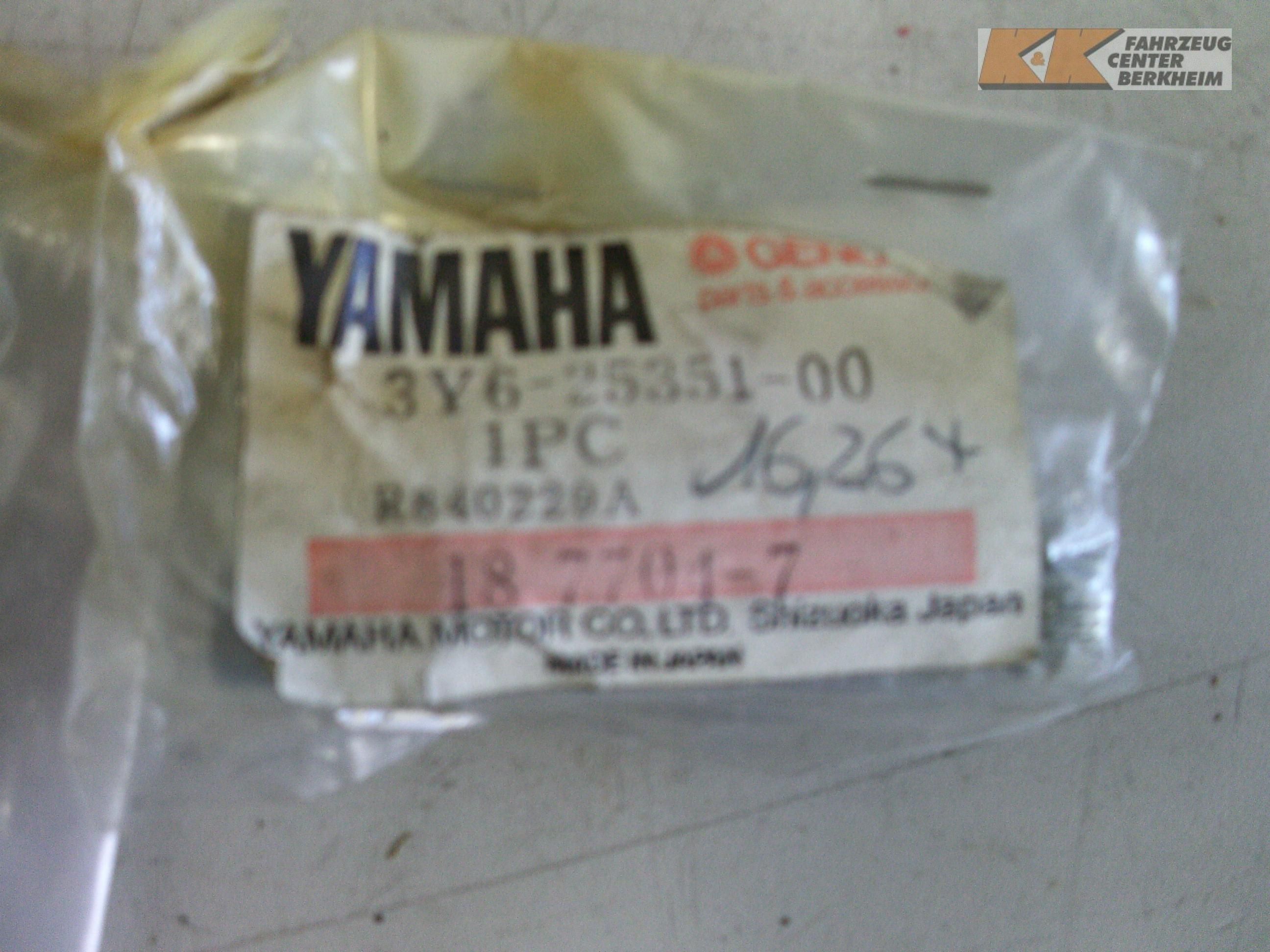 und Bremsnocke.Yamaha,Teilenummer538 25355 00 und 3Y6 25351 00