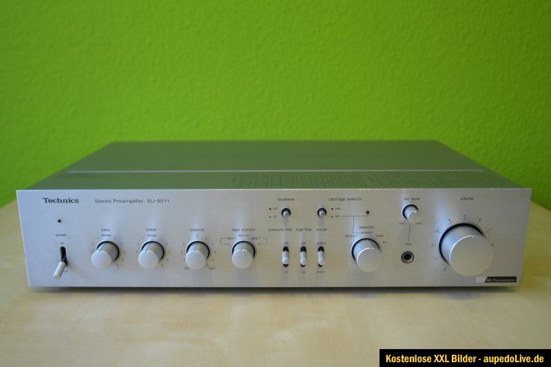 Technics SU 9011 Vorverstärker Preamplifier Steuerverstärker