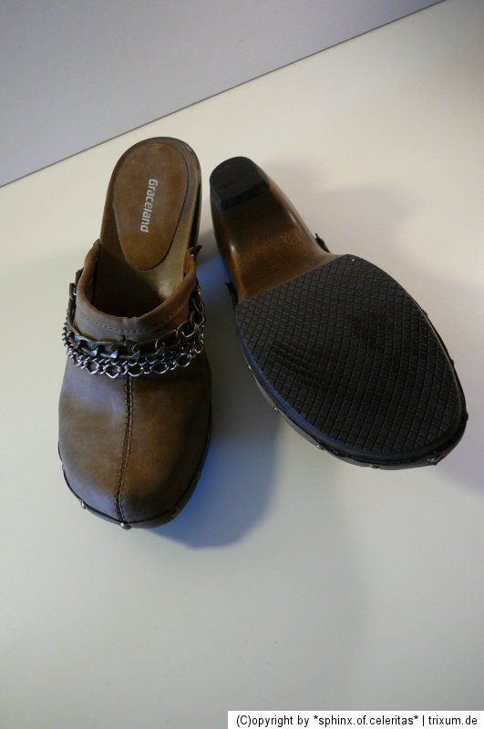 Hübsche Clogs Graceland Gr. 38 dunkelbraun mit Besatz in silber