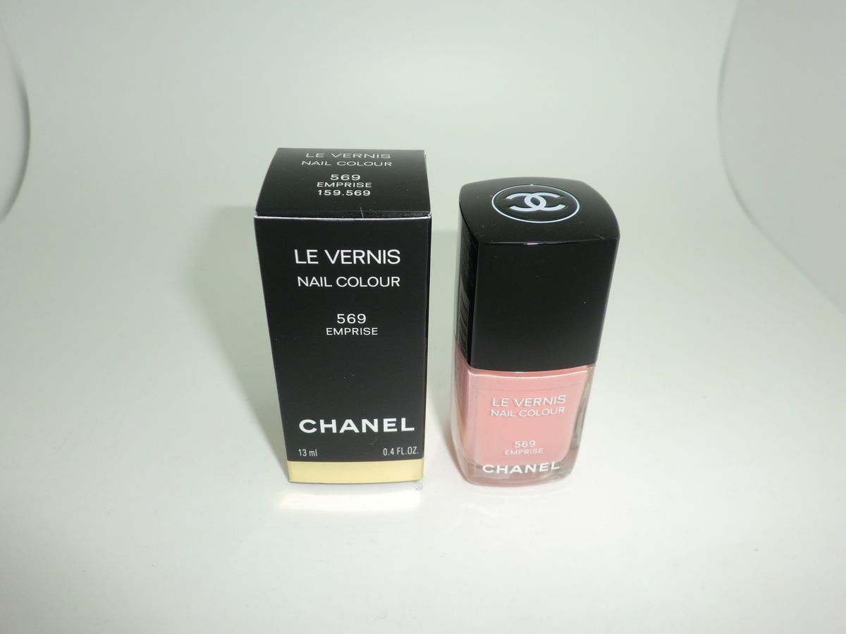 Chanel Spring13 Le Vernis Nail Colour *569 EMPRISE*