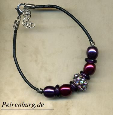 Schmuck zum Selbermachen /Lederband+ Perlen + Anleitung / Farben zum