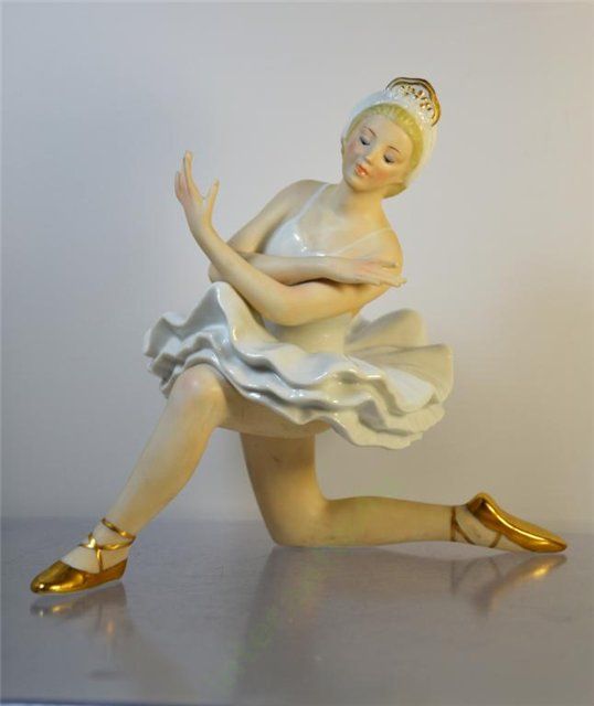 PORZELLANFIGUR FIGUR PORZELLAN FRAU TÄNZERIN BALERINA