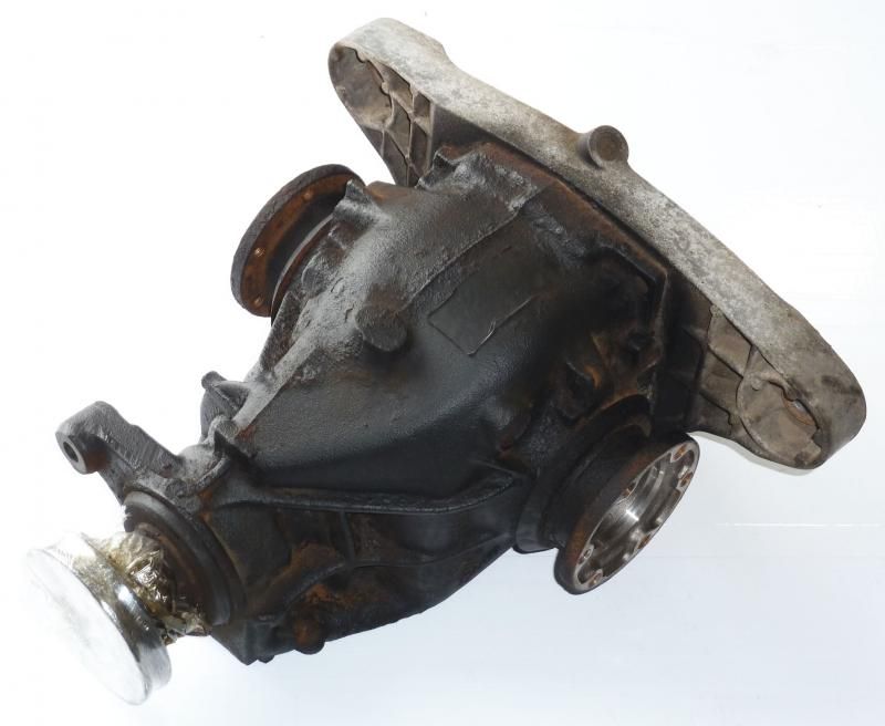 Hinterachsgetriebe Getriebe Differential 3,15 E38 735i 735iL BMW