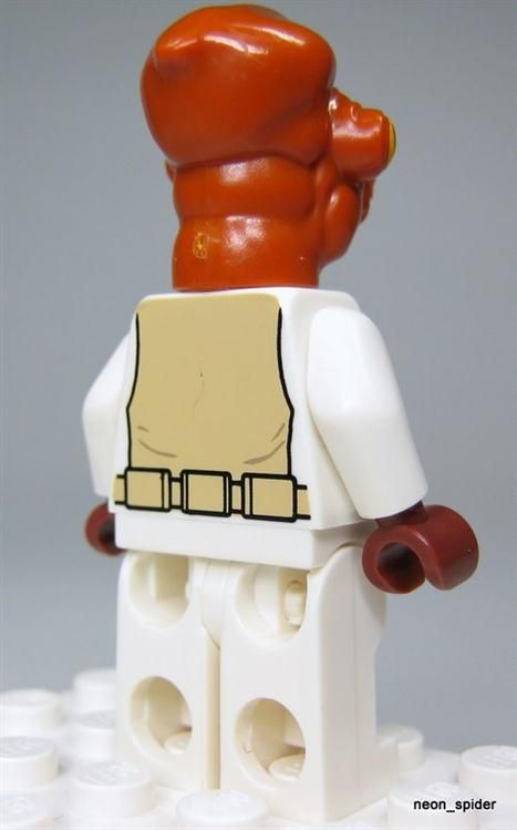 LEGO® STAR WARS™ Figur Admiral Ackbar Mon Calamari D2b
