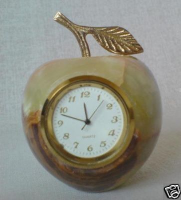 TISCHUHR ONYX Messing Uhr in APFEL Form + Box RARITÄT