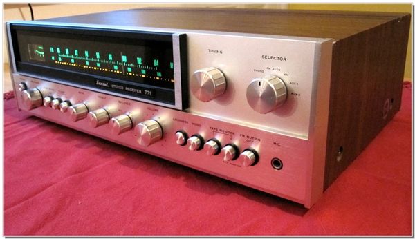 SANSUI RECEIVER 771 VINTAGE MADE IN JAPAN 12 Kg BAUJAHR 1975