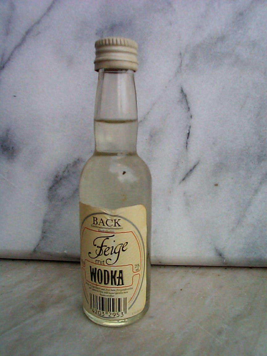 Miniaturflasche Back   Feige mit WODKA Edelbranntweinbrennerei