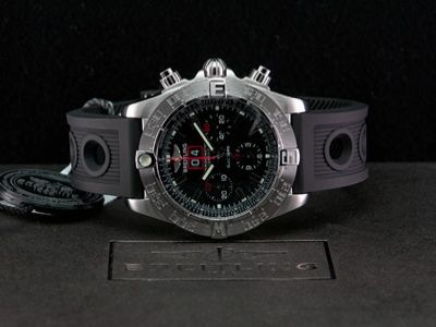 Breitling Blackbird Chronomat Limited Edition NEU & VERKLEBT 