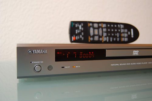 YAMAHA DVD S830 _TITAN__CD_VCD_DVD AUDIO_Laser NEU 4960693199046