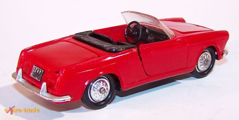 Altes Norev Modellauto; Fiat 1500 Cabriolet rot; Nr. 66; M 1/43