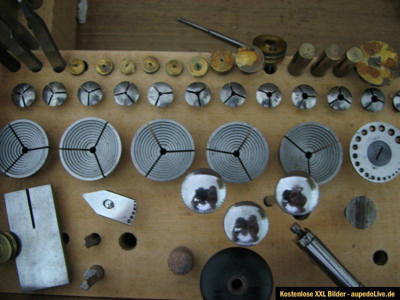 UHRMACHERDREHBANK/UHRMACHERDREHMASCHINE/WATCHMAKER LATHE MIT VIEL VIEL