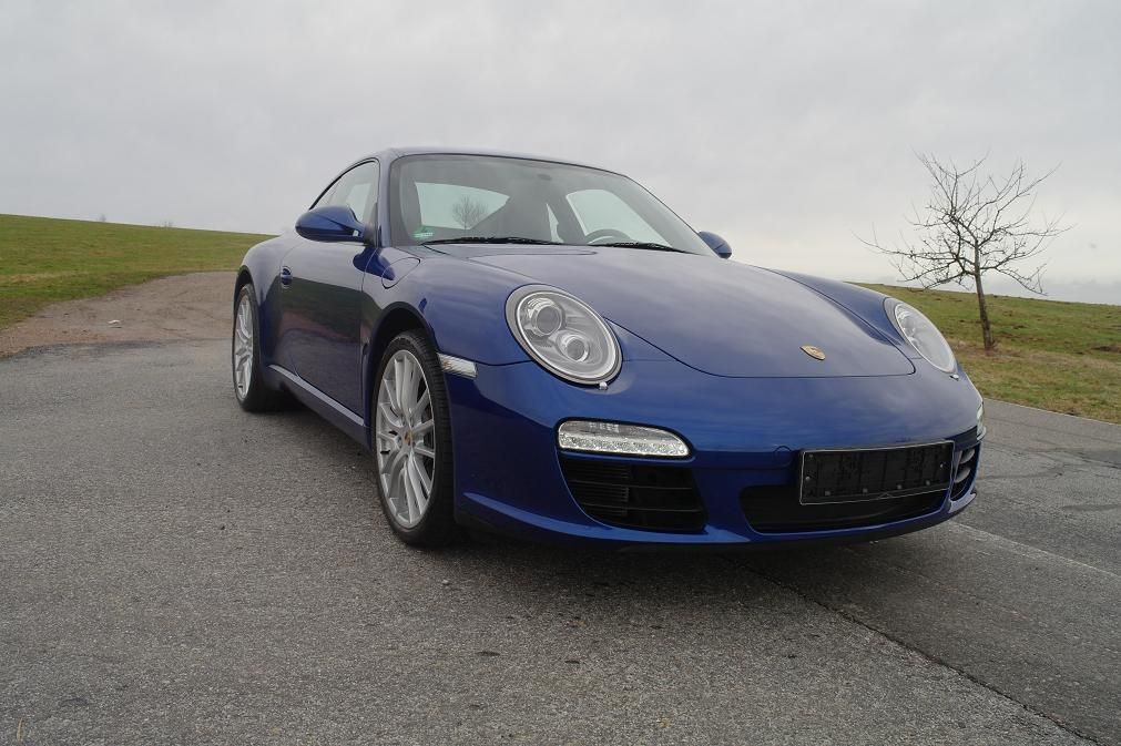 Porsche 911 997 Facelift Mod.09 Coupe , Deutsch 6  Gang ,Scheckheft